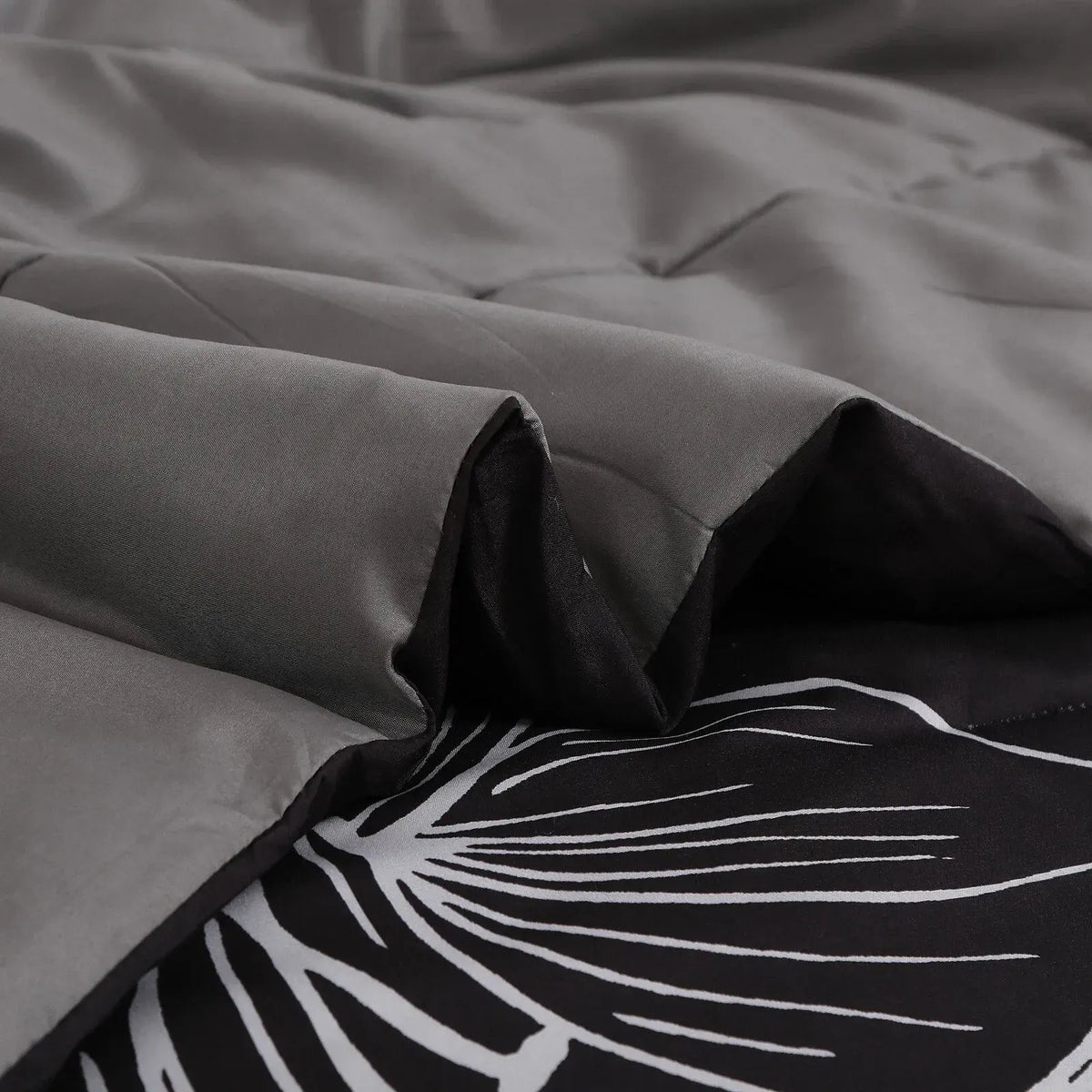 Black Purple Hibiscus Bloom Comforter Quilted Doona Set - Image 8