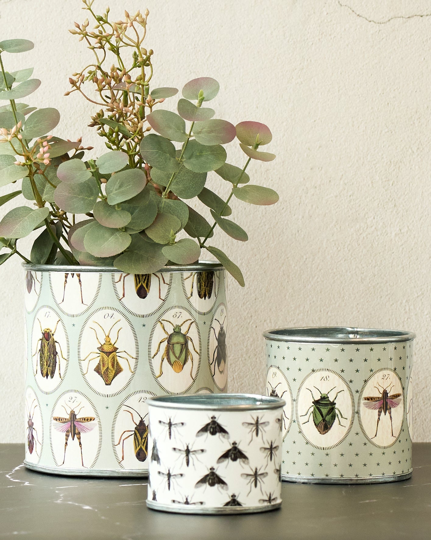 tin-planter-bugtasia-taupe-set-of-4 - Image 3