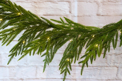 PINE GARLAND USB POWERED 183CM - Image 2