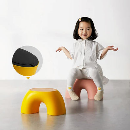 Red Minimalist Round Shape Footstool - Durable Anti-slip Rainbow Stool for Home, Creative Design PP+Polypropylene Material, Comfortable Shoe Bench - Image 3