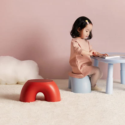 Red Minimalist Round Shape Footstool - Durable Anti-slip Rainbow Stool for Home, Creative Design PP+Polypropylene Material, Comfortable Shoe Bench - Image 4