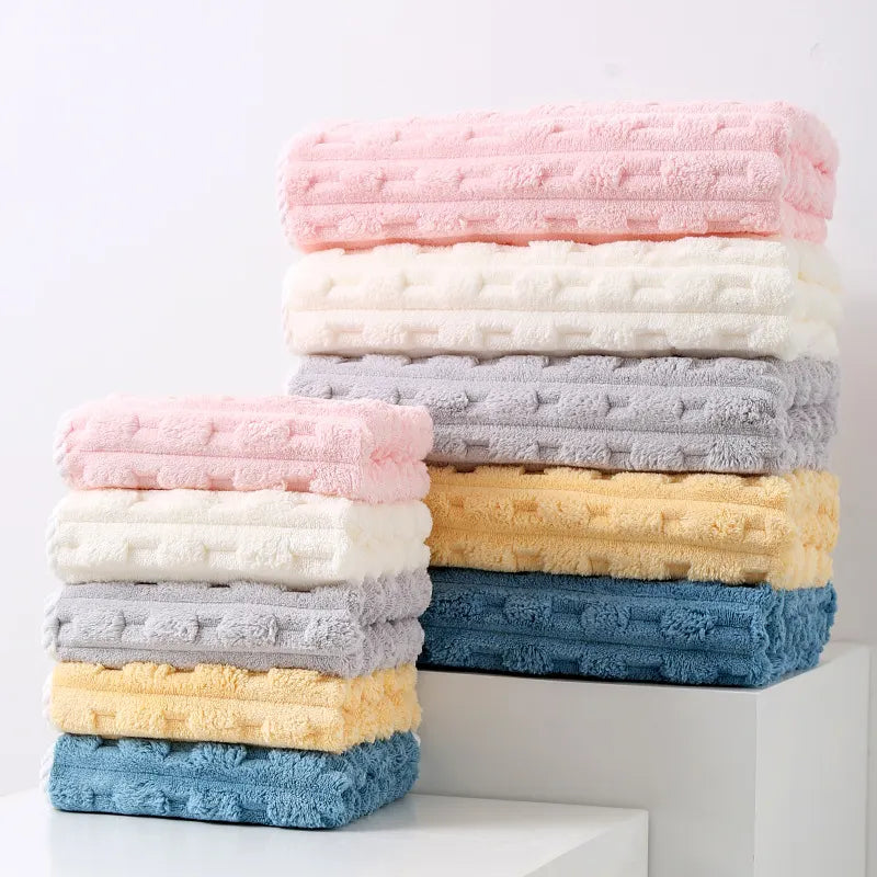 Pink Thickened Coral Fleece Towel Set, Large Bath Towel & Face Towel Combo, Soft & Absorbent Towels for Home Use - Image 2