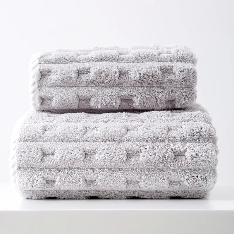 Grey Thickened Coral Fleece Towel Set, Large Bath Towel & Face Towel Combo, Soft & Absorbent Towels for Home Use