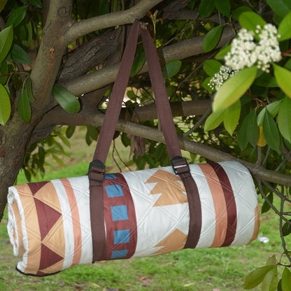 Portable Traditional Pattern Picnic Mat - Lightweight , 200x200cm, with Storage Bag - Image 2