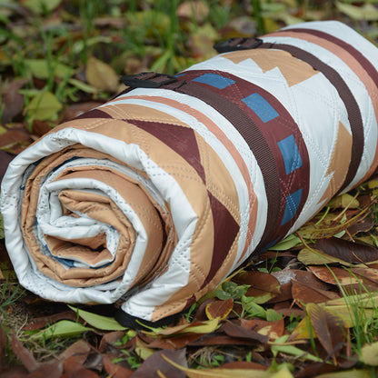 Portable Traditional Pattern Picnic Mat - Lightweight , 200x200cm, with Storage Bag - Image 3