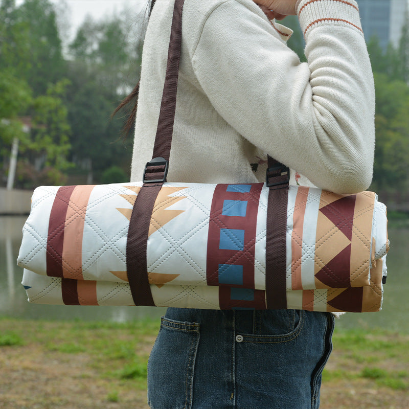 Portable Traditional Pattern Picnic Mat - Lightweight , 200x200cm, with Storage Bag - Image 4