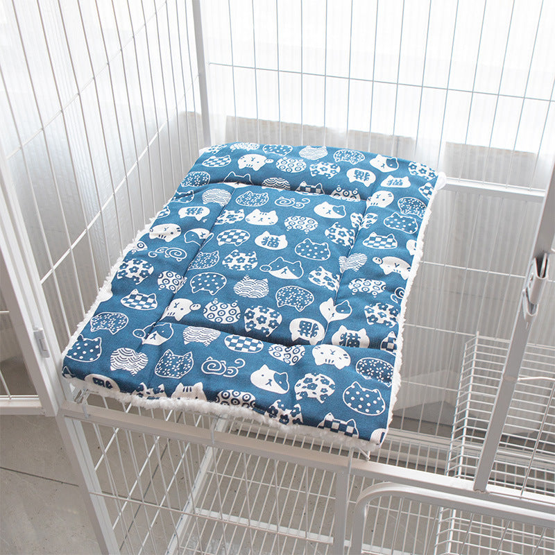 Tie-On Cat Cage Platform Pad - white cat pattern on Blue background (30x75cm) - Image 2