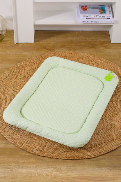 Green Breathable Cooling Pet Mat - Ice Bean Summer Bed for Small Dogs (M : 42x58cm) - Image 2