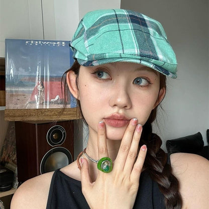 2-PCS Green Lightweight Checkered Flat Cap - Adjustable Retro Driver Hat for Men & Women - Image 3
