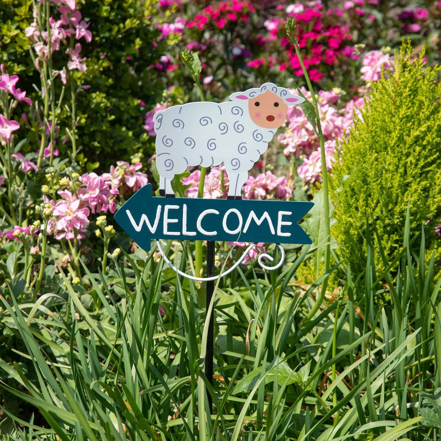 Red Ladybug Pattern Charming Metal Garden Stakes | Welcome Yard & Lawn Decor - Image 4