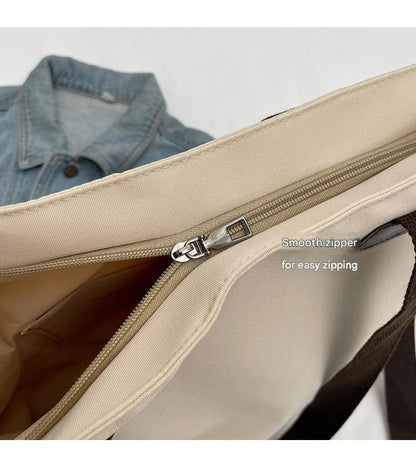 Stylish khaki canvas tote bag with detachable shoulder strap - Image 5