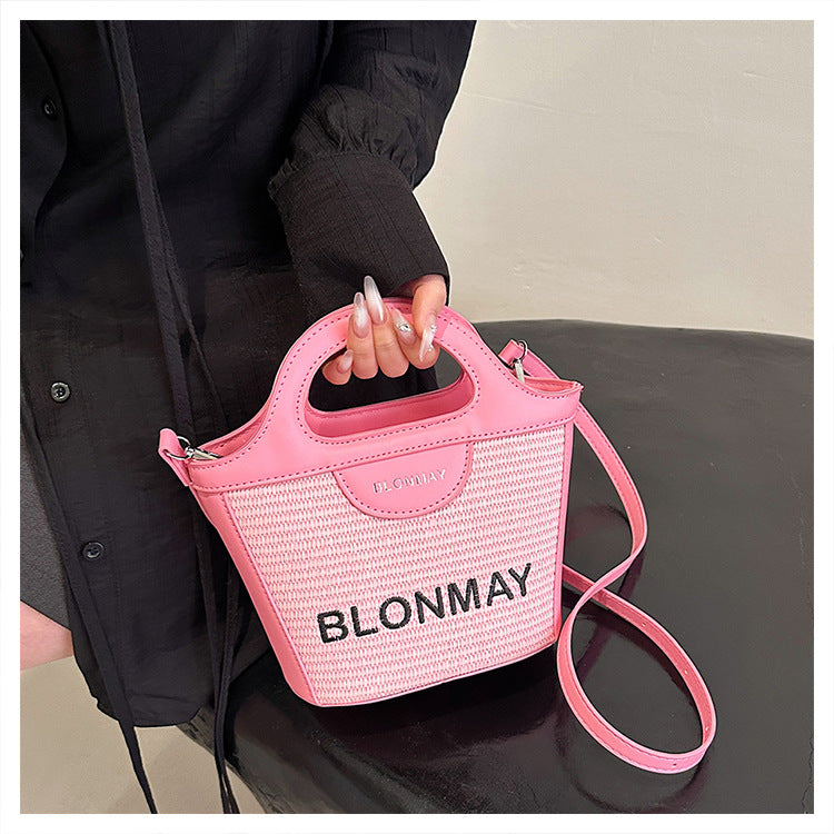 Small and lightweight Pink BLONMAY bucket bag, perfect for everyday use - Image 2