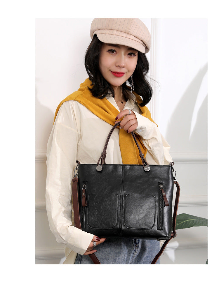 Versatile BLACK Tote with Detachable Strap - Ideal for Travel - Image 3