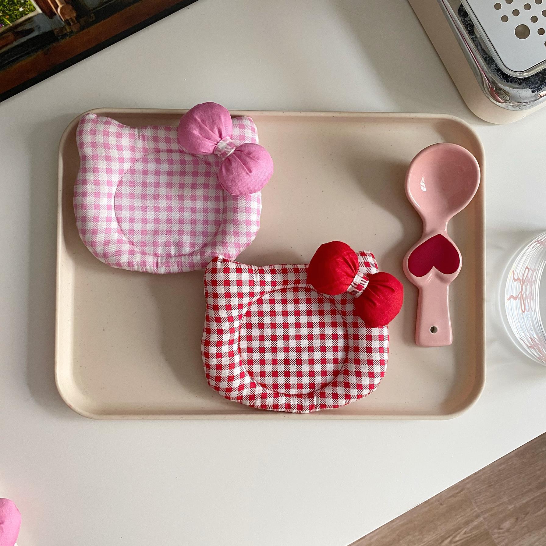 Korean INS Kitty Quilt Insulation Pad, Cute Fabric Kitchen Mat, Desktop Decoration (Pink) - Image 2