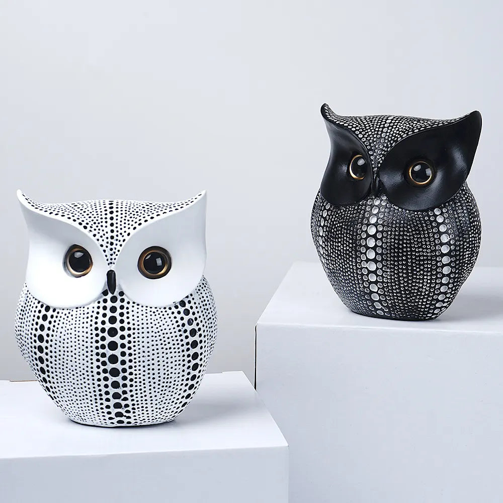 Black resin owl statue - modern perforated design for living room TV cabinet and entryway decoration - Image 6