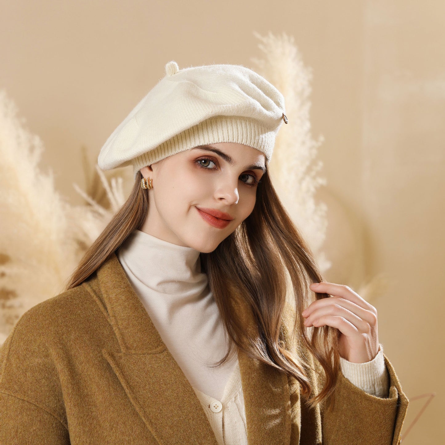 White Vintage Inspired Knitted Beret - Stretchy & Comfortable Wool Blend Cap - Image 3