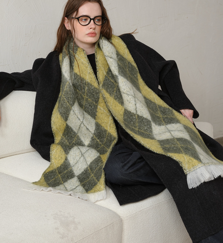 (Yellow+Green)Two-Tone Argyle Pattern Scarf - Ladies' Warm Fashion Neckwear, 210x33cm - Image 3