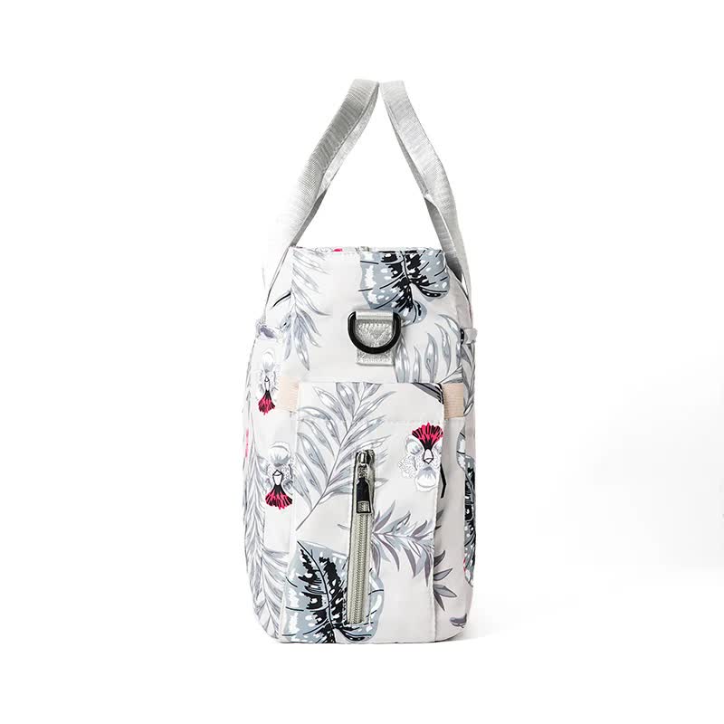 Green Versatile Nappy Bag Tote - Lightweight Diaper Bag with Insulated Pocket & Crossbody Strap - Image 6