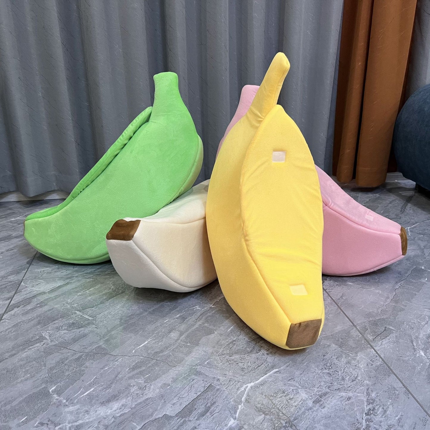 Yellow Cozy Banana Peel Pet Bed - Plush & Warm Cave House for Cats & Small Dogs (Large) - Image 3