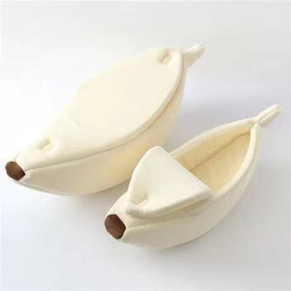 Beige Cozy Banana Peel Pet Bed - Plush & Warm Cave House for Cats & Small Dogs (Large)