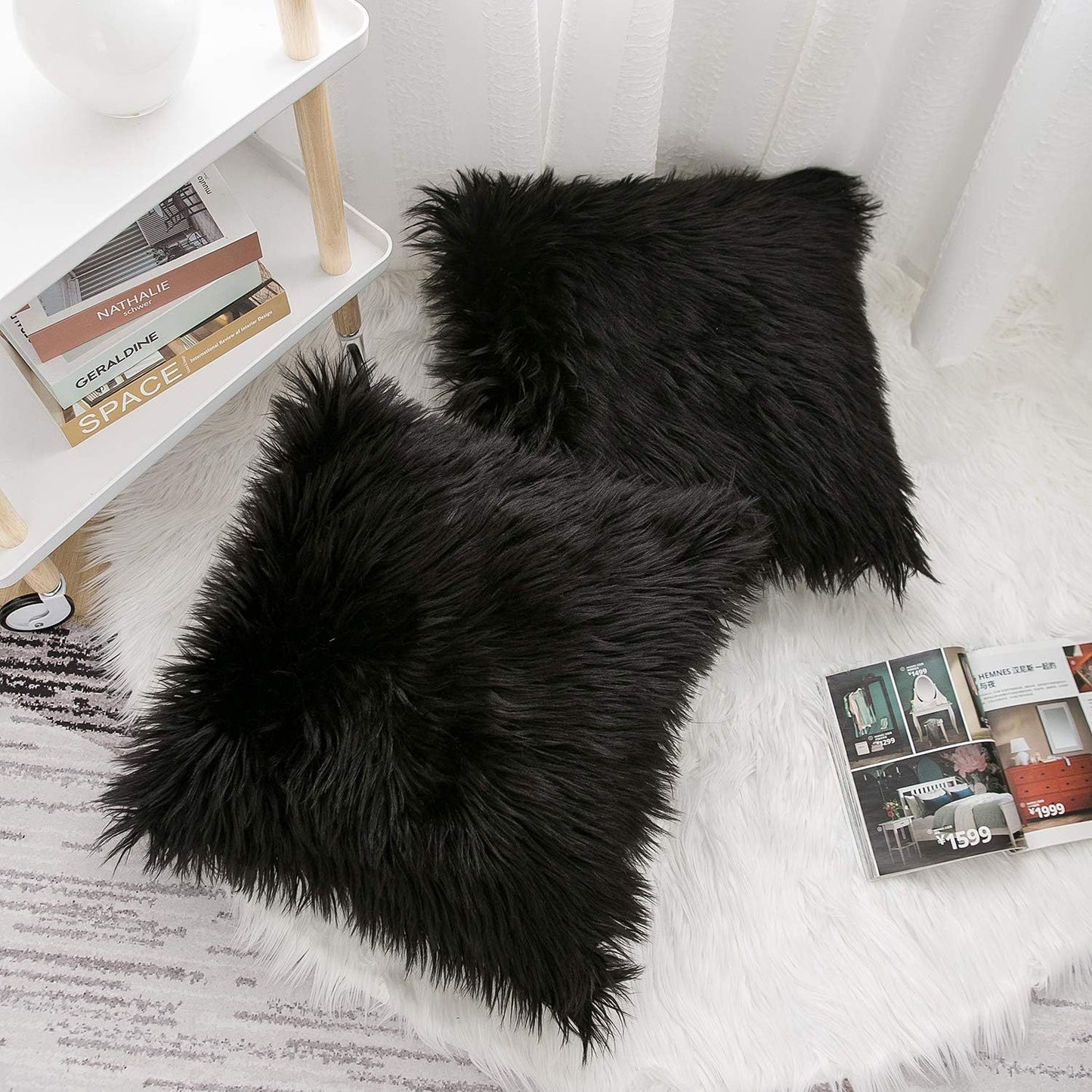 Black Luxurious Long Faux Fur Cushion Covers - Set of 2, 45x45cm Soft Plush Decorative Pillowcases for Sofa & Bed - Image 3