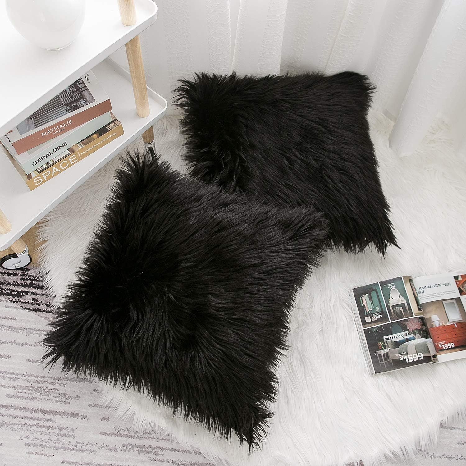 Black Luxurious Long Faux Fur Cushion Covers - Set of 2, 45x45cm Soft Plush Decorative Pillowcases for Sofa & Bed - Image 3