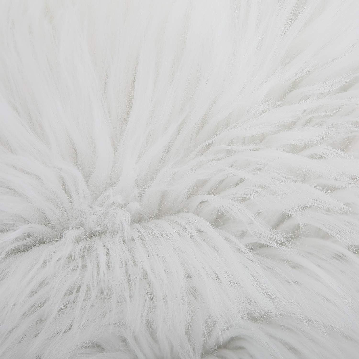 White Luxurious Long Faux Fur Cushion Covers - Set of 2, 45x45cm Soft Plush Decorative Pillowcases for Sofa & Bed - Image 2