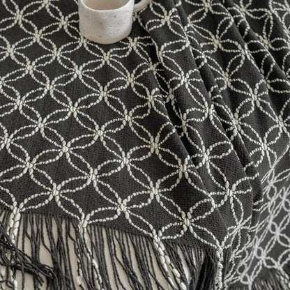 Pink Cozy Geometric Knitted Throw Blanket with Tassels - Soft Acrylic Decorative Sofa & Bed Cover, 130x180cm - Image 5