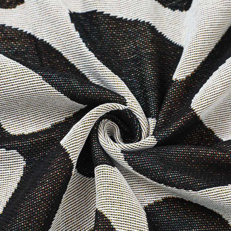 Black-white Vintage American Windline Blanket - Multi-Use Design - Image 3