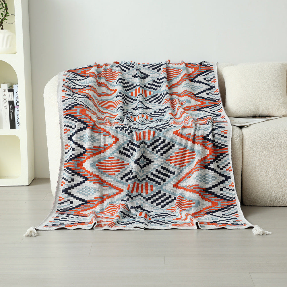 Red-blue Bohemian Knitted Sofa Blanket, 130 x 170 cm, 900g, Ideal for Hotel and Nap Use - Image 2