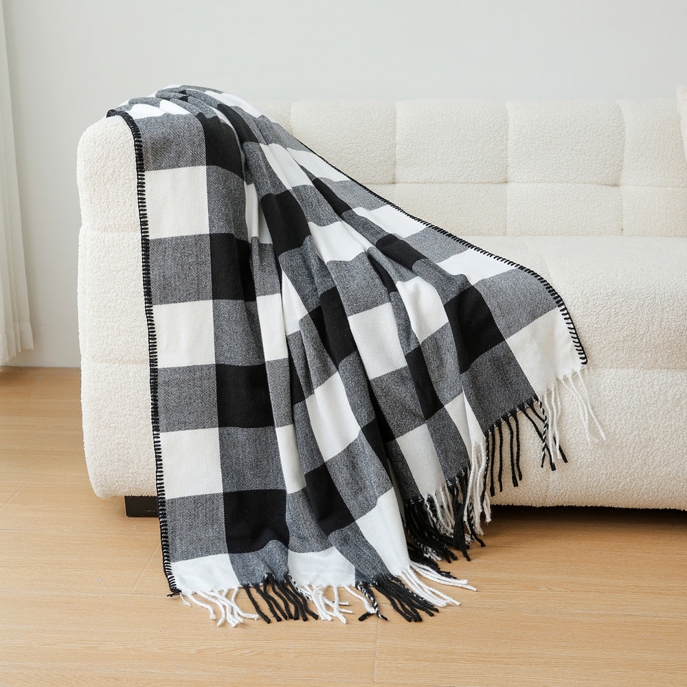 Classic Black White Checkered Faux Cashmere Blanket, 130 x 210 cm, 650g - Image 3