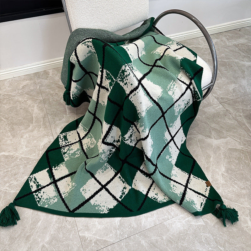 Green Chic Argyle Diamond Knit Throw Blanket with Tassels - Versatile Sofa & Bed Accent - 135 x 125cm - Image 2