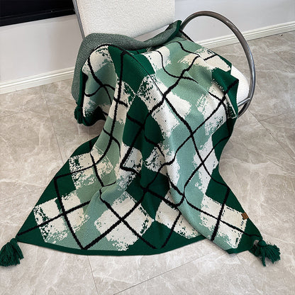 Green Chic Argyle Diamond Knit Throw Blanket with Tassels - Versatile Sofa & Bed Accent - 135 x 125cm - Image 2