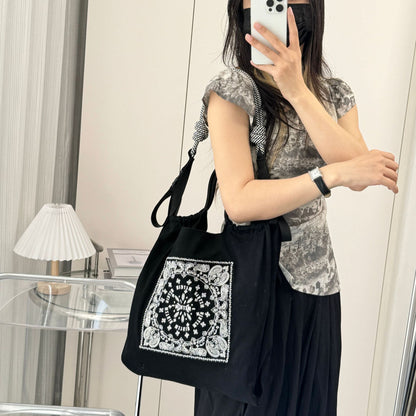 Printed Canvas Tote Bag - Water-Resistant, Large Capacity Shoulder Bag with Intricate Pattern(Dark grey cashew flower) - Image 4