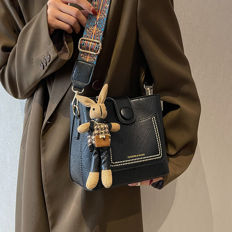 Vintage Style PU Leather Bucket Bag with Wide Patterned Strap & Optional Bunny Charm(caramel) - Image 3