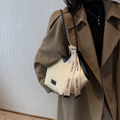 Chic Textured PU Leather Tote Bag with V-Cut Design & Decorative Ribbon Strap Accent(Coffee) - Image 5