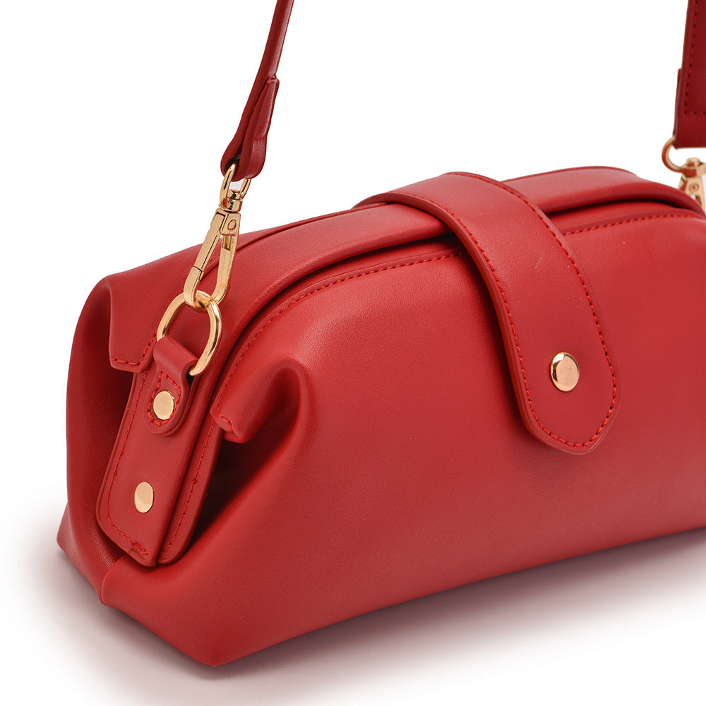 Red Chic Vintage Inspired PU Leather Crossbody Bag - Small Frame Doctor Style Purse with Adjustable Strap - Image 6