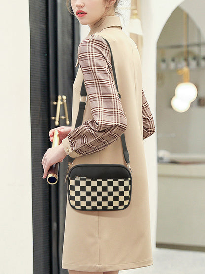 Black Stylish Checkerboard Crossbody Camera Bag - PU Leather with Adjustable Wide Strap - Image 2