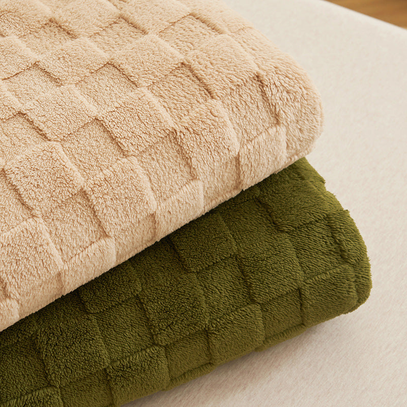 200*230CM Grey Ultra-Soft Waffle Textured Plush Fleece Blanket - Large Cozy All-Season Throw for Bed & Sofa - Image 3