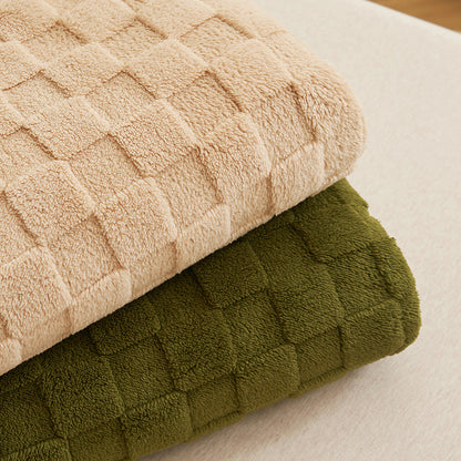 200*230CM Light Pink Ultra-Soft Waffle Textured Plush Fleece Blanket - Large Cozy All-Season Throw for Bed & Sofa - Image 3