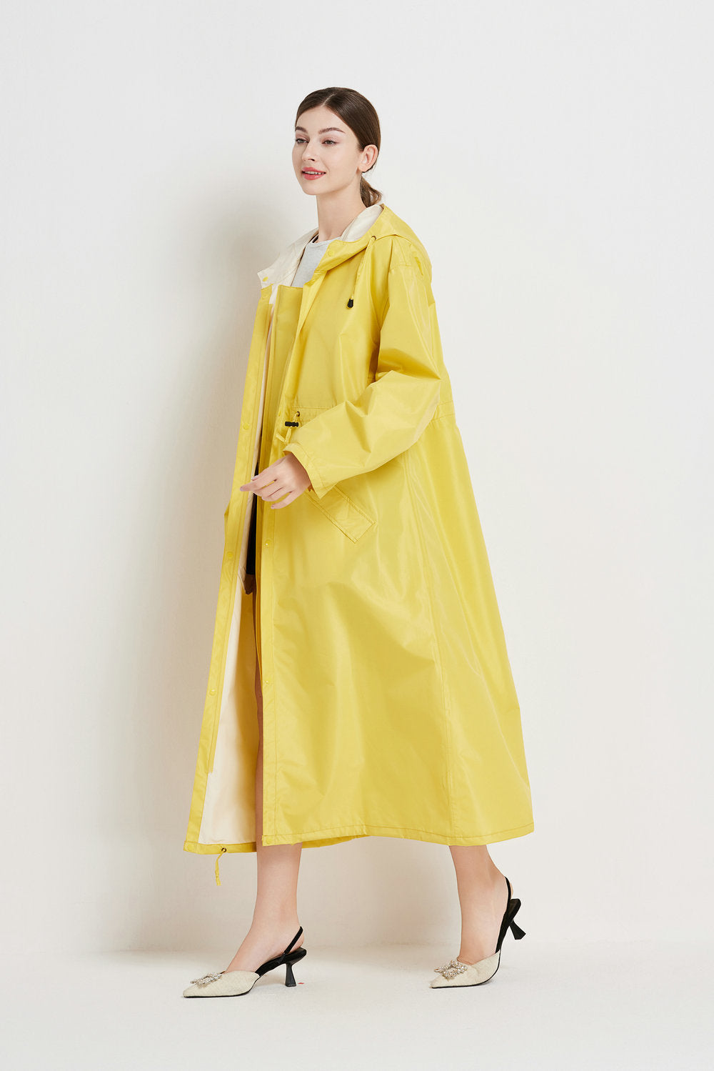 Size L Yellow Women's Chic Lightweight Waterproof Raincoat - Long Hooded Packable Rain Jacket with Pouch - Image 4