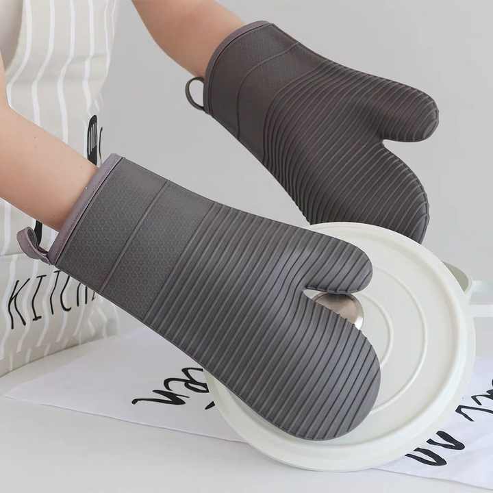 Pink Premium Heat Resistant Silicone Oven Mitts (Pair) - Non-Slip Grip, Cotton Lined for Kitchen Baking, Grilling & BBQ - Image 4