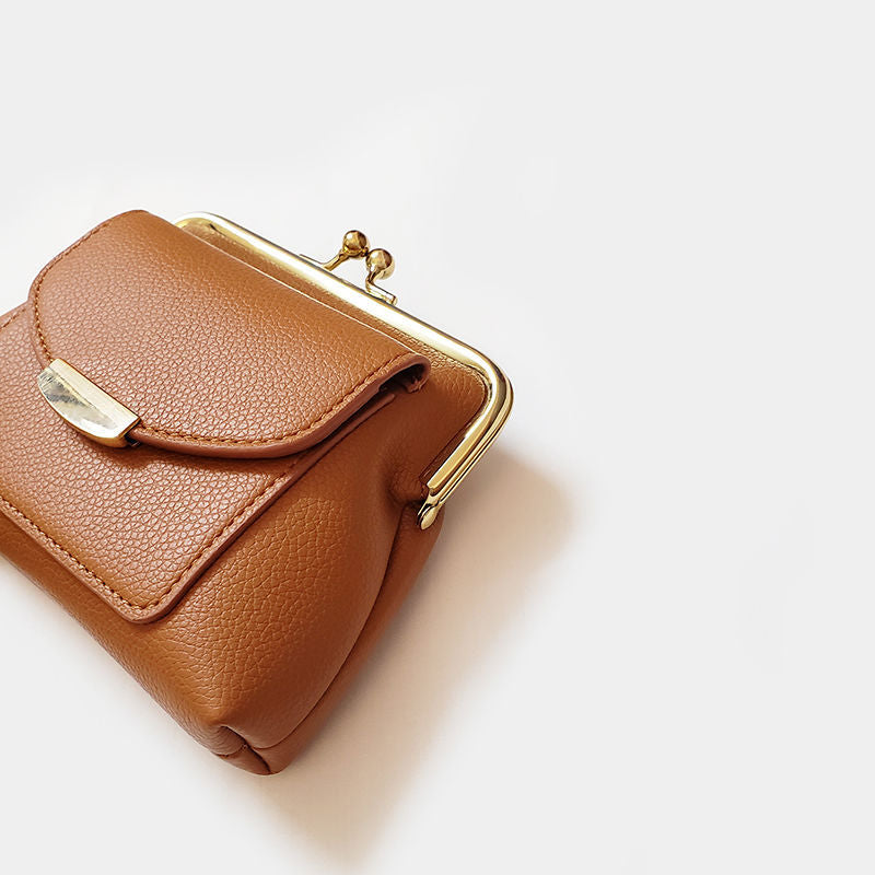 Brown Vintage Style Women's Kiss Lock Coin Purse - Compact PU Leather Wallet with Card Holder - Image 4