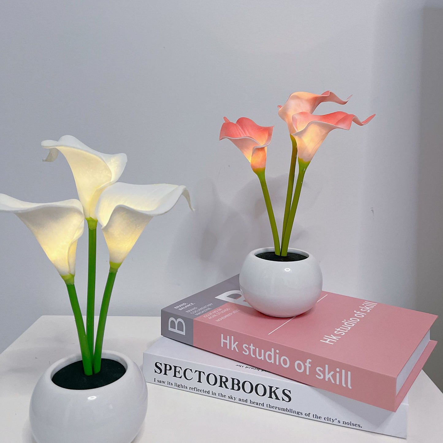 Pink Elegant Calla Lily LED Table Lamp - Lifelike Potted Flower Accent Light for Bedside Home Decor - Image 4