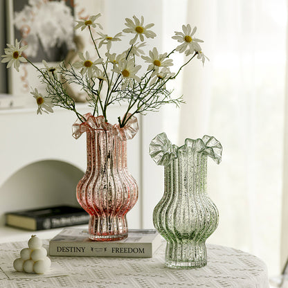 Green Elegant Glow-in-the-Dark Glass Vase - Vintage-Style Ruffled & Ribbed Centrepiece - Image 2