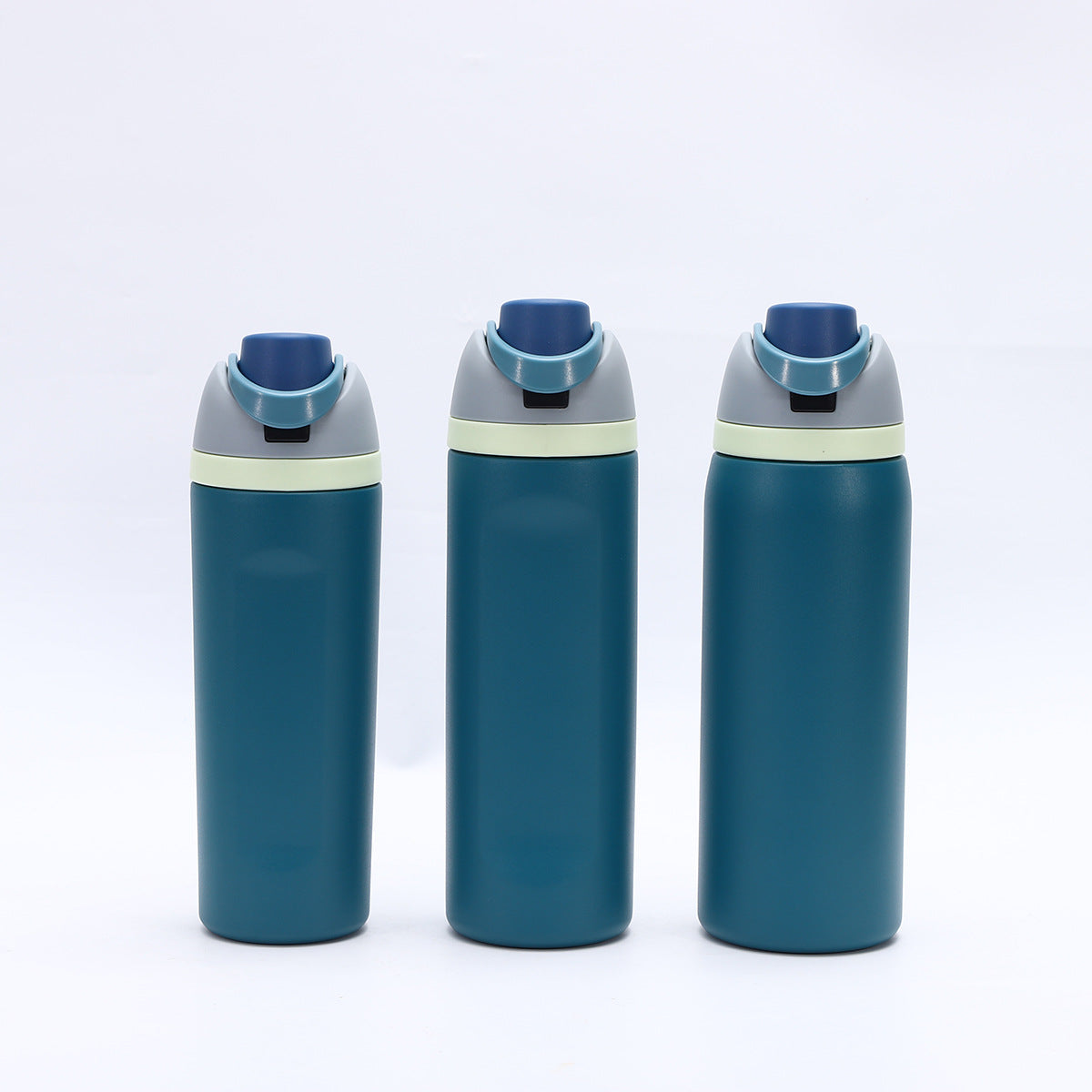 Blue 32oz 304 Stainless Steel Insulated Water Bottle - Dual-Drink Pop-Up Lid - Image 4