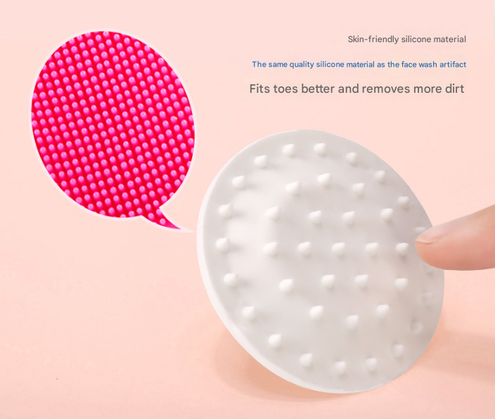 Pink Portable Dog Paw Cleaner Cup - Semi-Automatic 360-degree Rotating Foot Washer with Soft Silicone Bristles - Image 4