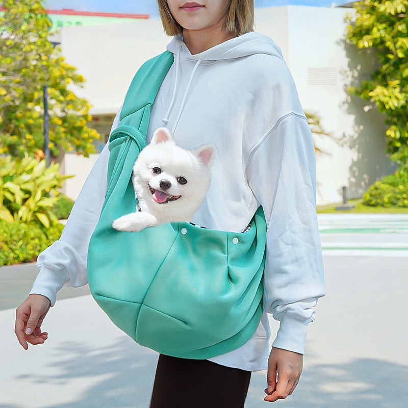 Green Pet Carrier Backpack - Comfortable Shoulder Bag for Cats and Dogs, Ideal for Outdoor Use in Autumn and Winter