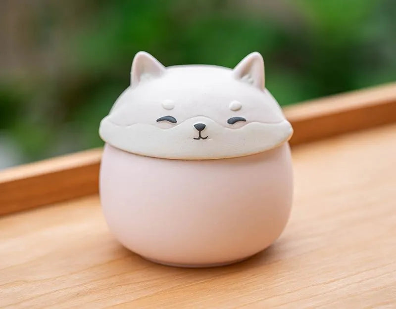 Artisan Ceramic Sealed Storage Jar with Animal Design - Airtight Tea Preservation & Decorative Accent(pink)
