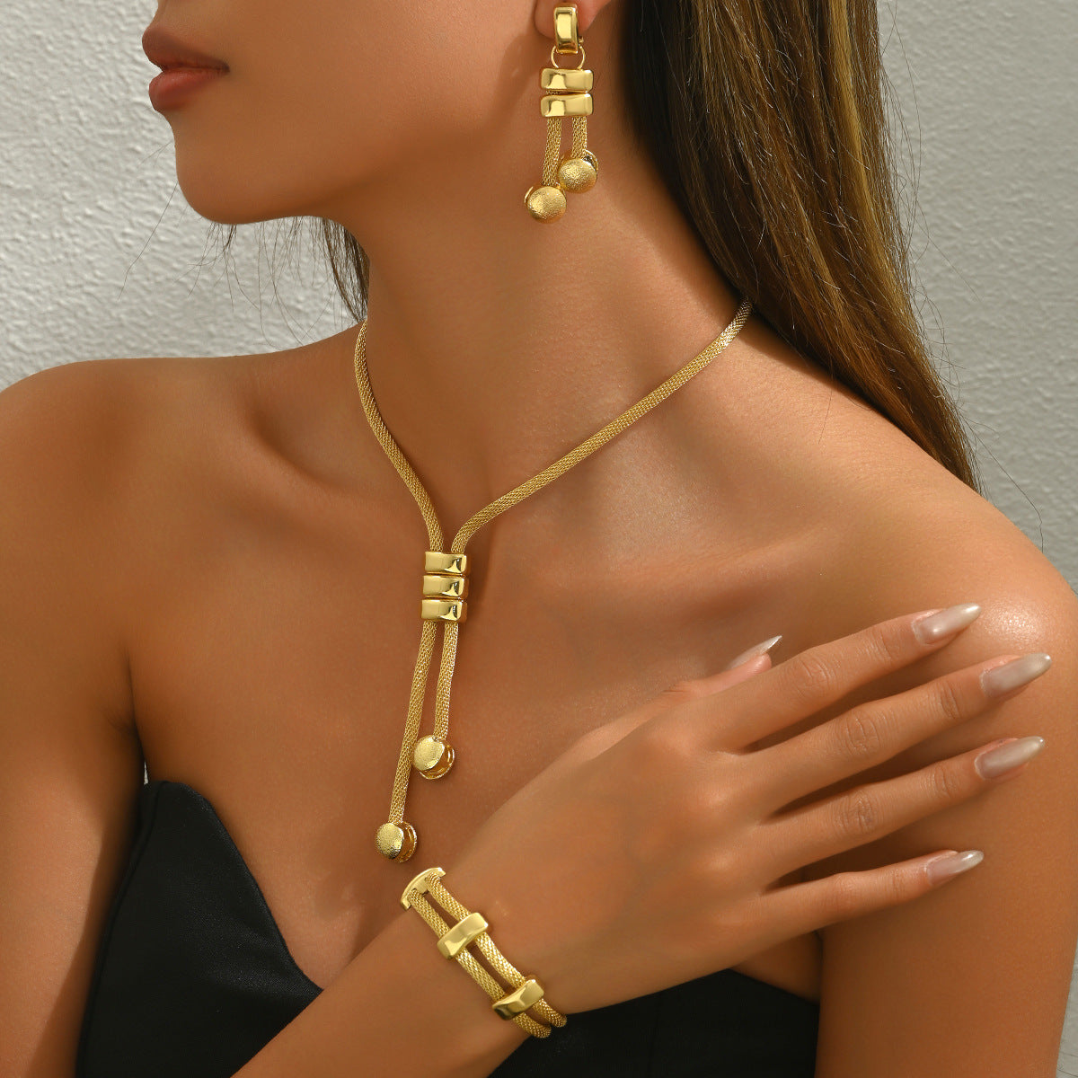 Elegant 3-Piece Mesh Chain Jewelry Set - Tassel Necklace, Bracelet & Dangle Earrings(gold)